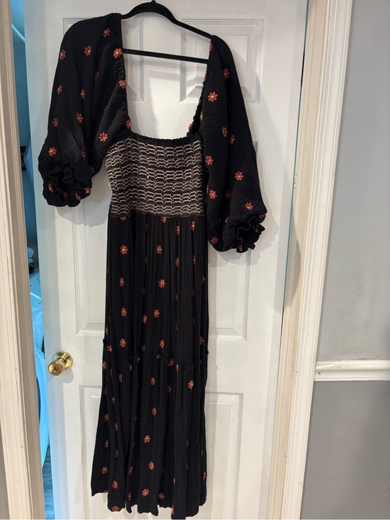 Free People Dresses & Skirts - FREE PEOPLE dahlia Black Maxi floral Dress with Rust Floral Print LARGE